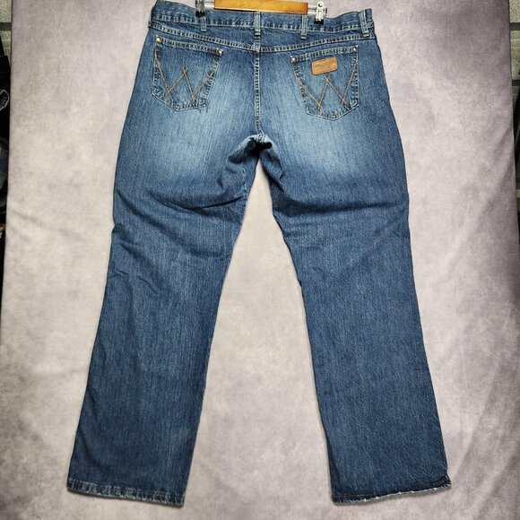 Wrangler Retro Jeans Mens 42x34 Blue Relaxed Boot Cut Denim WRT20TB Western Pant - Picture 1 of 16